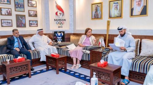 الكوهجي يطلع على خطط وبرامج اتحاد كرة الطاولة