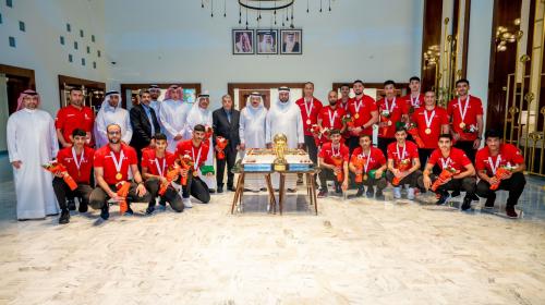 Issa bin Ali receives the junior volleyball team, the champion of West Asia