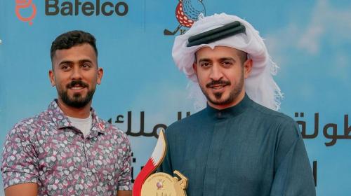   البحرين، دول مجلس التعاون الخليجي: سيشارك اللاعب السعودي خالد وليد العطية رفقة نجوم العالم في بطولة البحرين للجولف المقدمة من "بابكو إنرجيز"، التي تعد بأن تكون حدثاً بارزاً لرياضة الجولف ذات المستوى العالمي، مع عودة جولة دي بي ورلد إلى نادي الجولف الملكي في الفترة من 1 إلى 4 فبراير. وسيحظى عشاق الجولف بمتابعة خاصة لنجوم مميزين مثل: توماس بيورن أسطورة كأس رايدر، رافا كابريرا بيلو، راسموس هوجارد، وبابلو لارازبال المتوجين بالعديد من الألقاب في مسيرتهم. وبينما تسعى هذه الأسماء الكبرى لتحقيق مجد الفوز باللقب، 