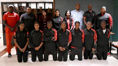 بعثة النادي الأهلي البحريني لألعاب القوى تصل الشارقة