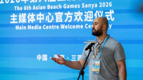 Al Kooheji Attends Media Centre Opening