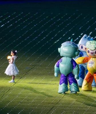 China bid farewell to more than 12,000 athletes in the Asian Games