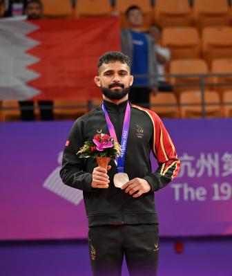 Ali Monfaridi wins the silver medal in the jiu-jitsu competition