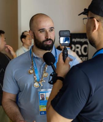 Al Kooheji Attends Media Centre 