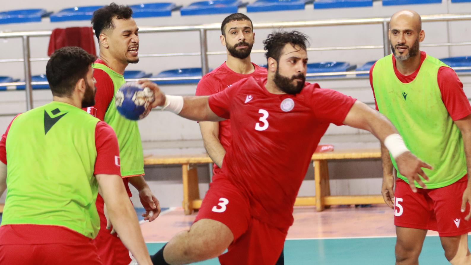  Red-Hand approves the ASIAD list...and leaves today