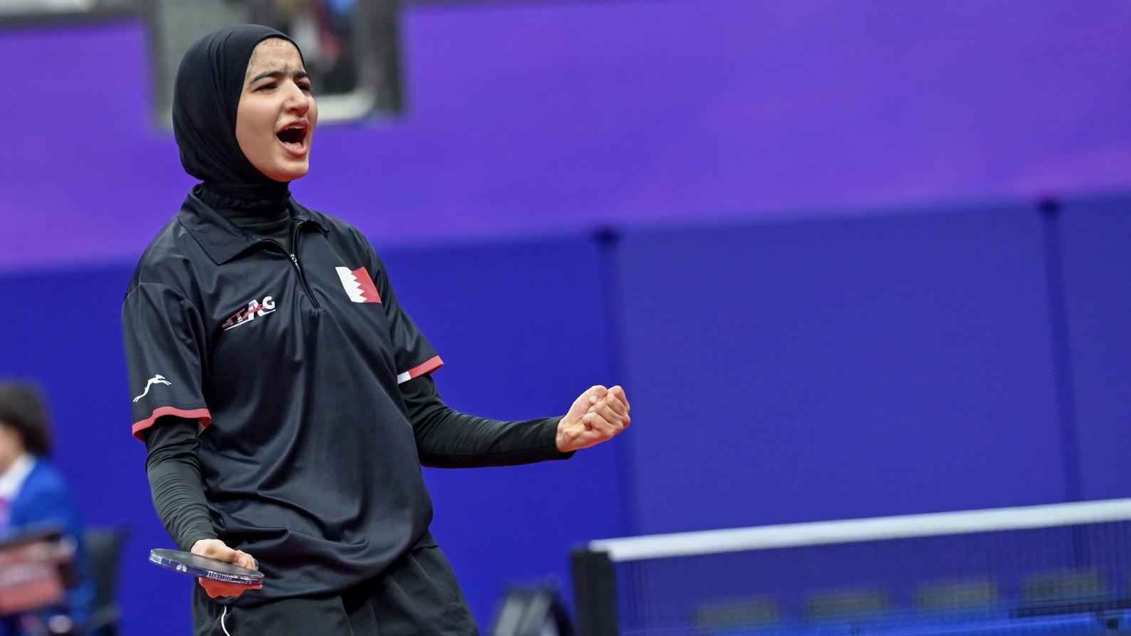 Sanad, Al-Yasi and Maryam pass the first round of the “singles table”