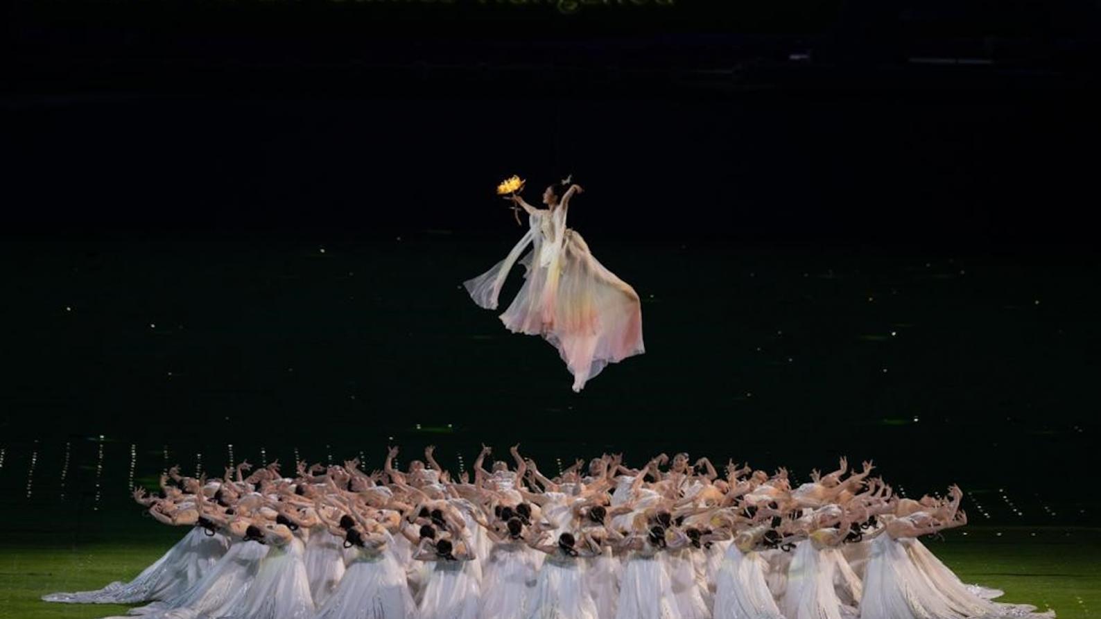 China bid farewell to more than 12,000 athletes in the Asian Games