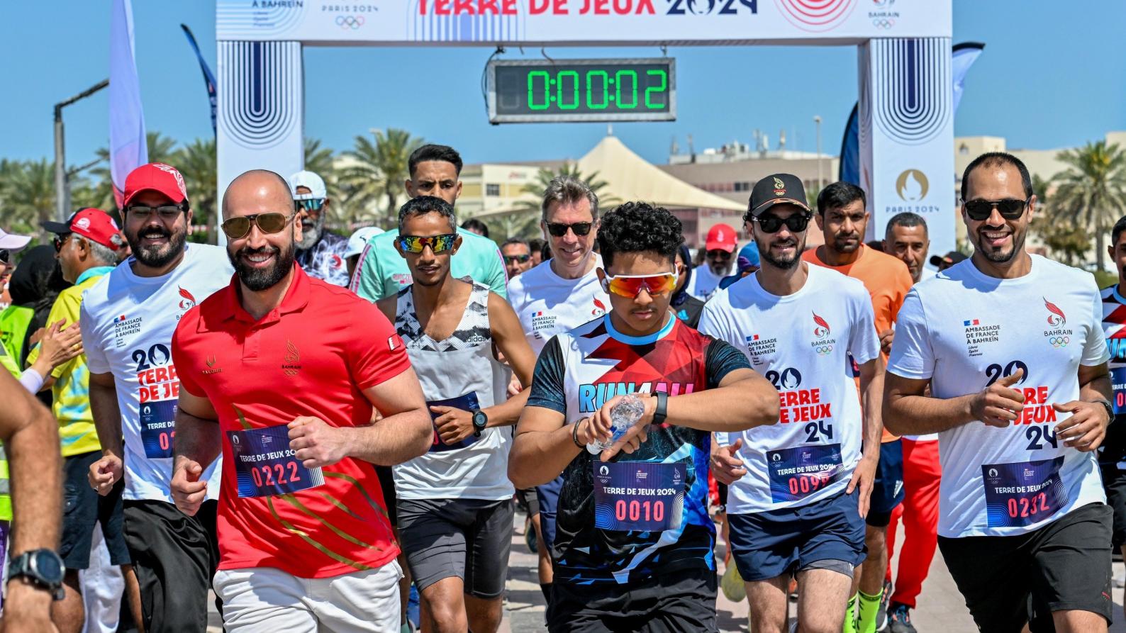 Bahrain and France Unite in Pre-Olympic Relay Race, Showcasing Strong Bilateral Ties
