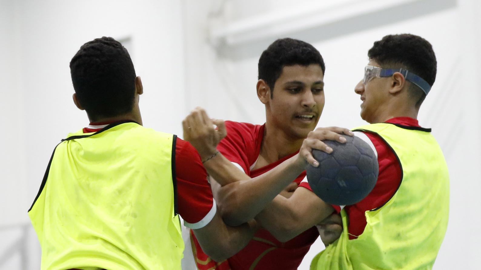 6 Friendly Matches Prepare the Bahraini School Handball Team 